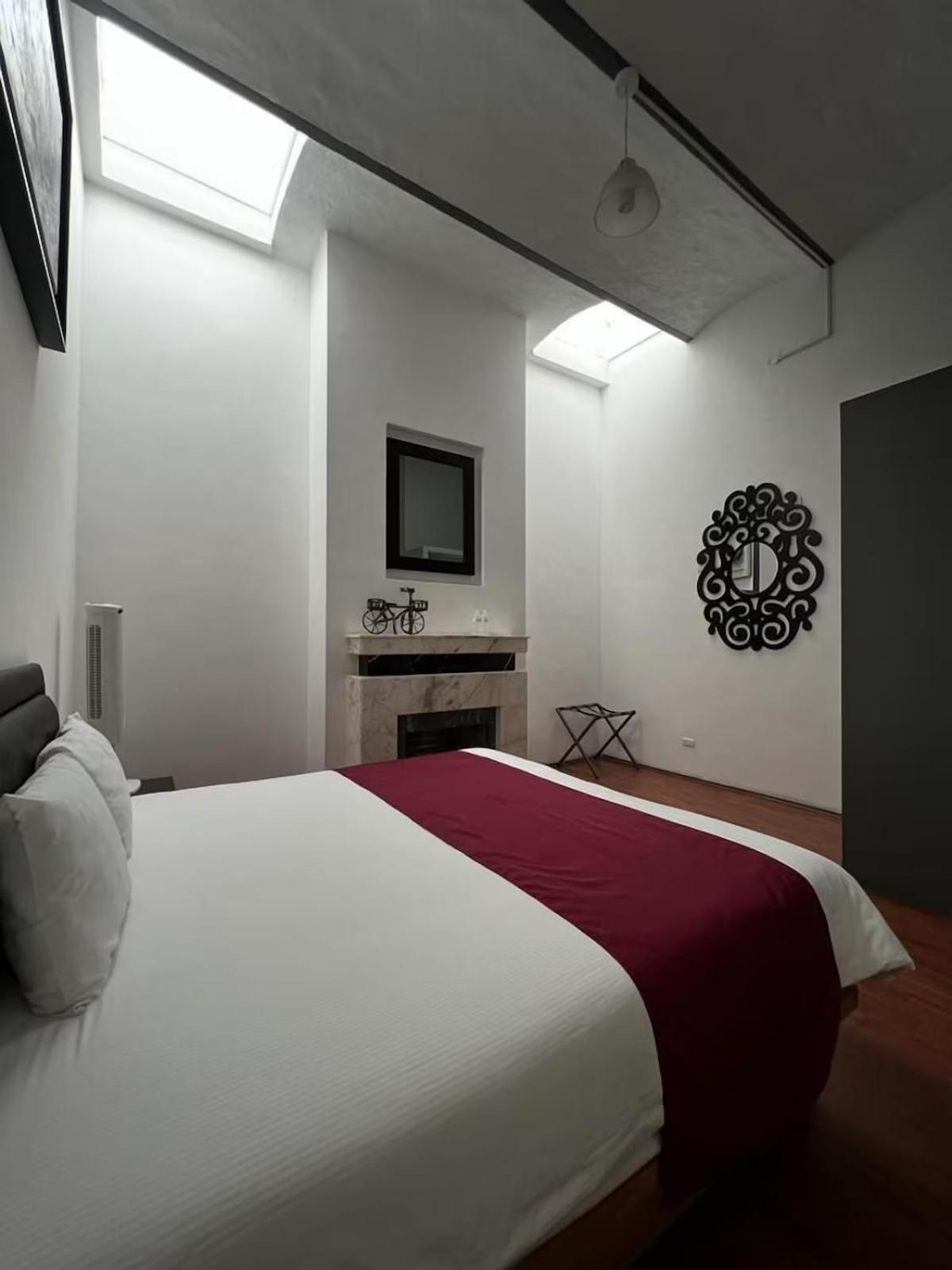 Hotel Alhaja 2*